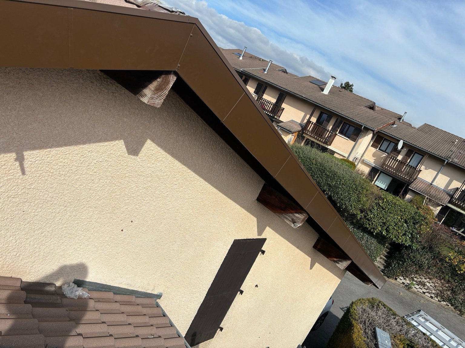 Toiture après rénovation — Excellence Toiture 74